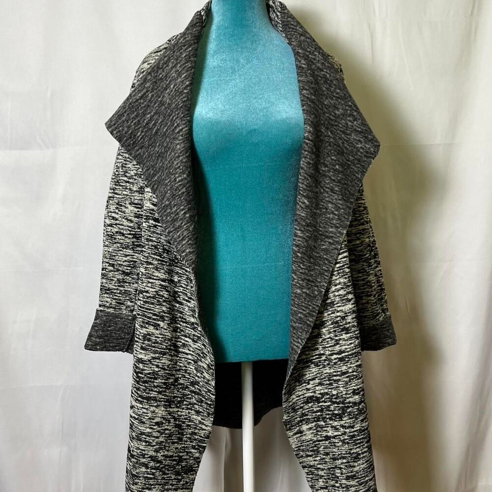 Nic-zoe Women's Grey and Black Lounge Around‎ Spacedye Jacket